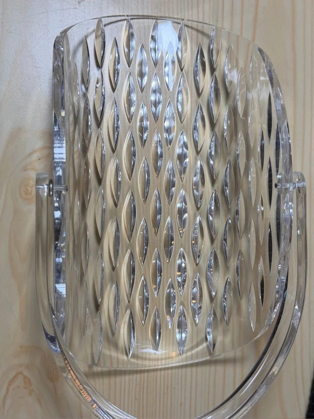 Wilardy Lucite Acrylic Handled Basket 9.25” MCM Vintage Rare Diamond Cut